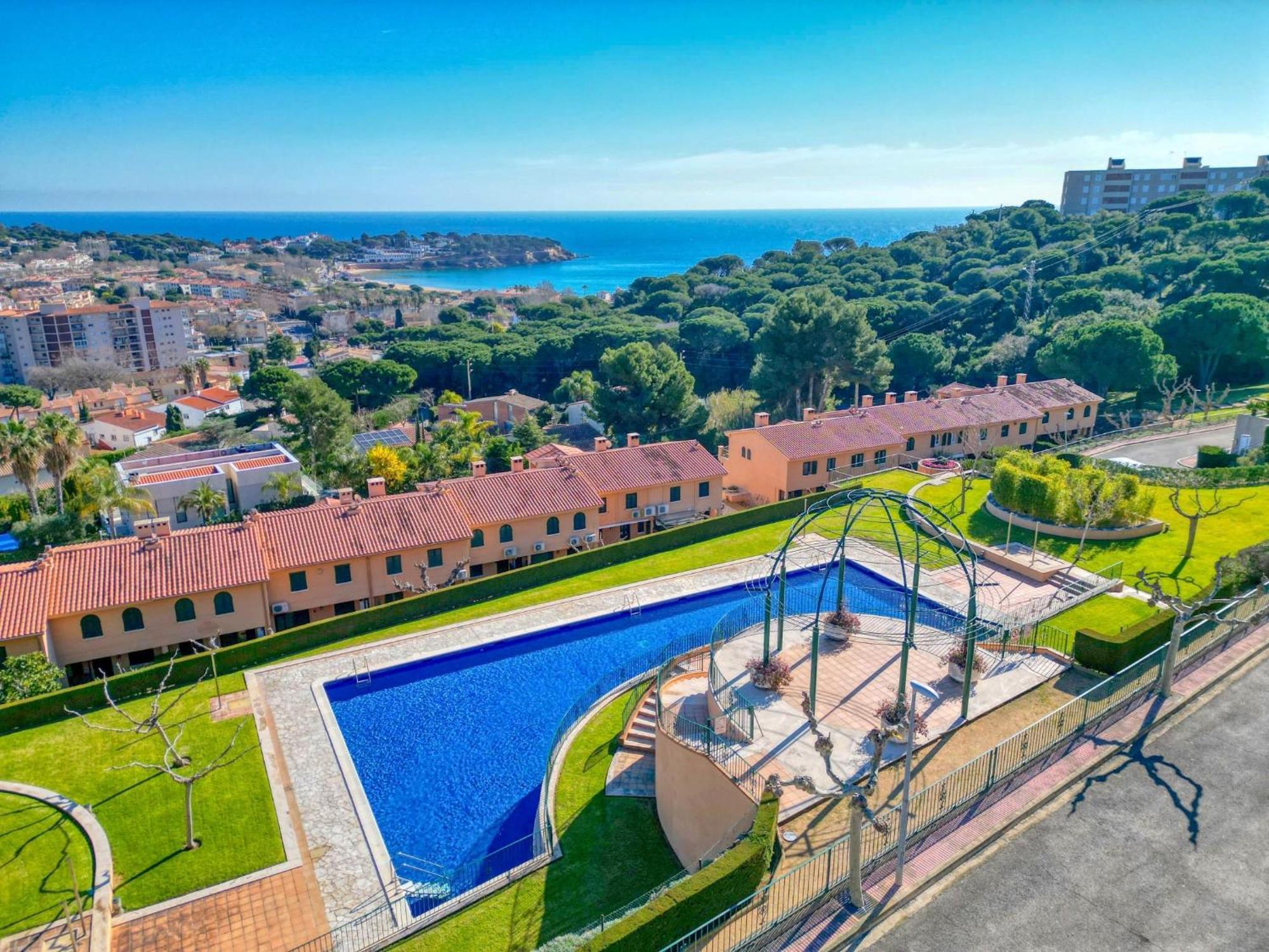 H29032 El Mirador Villa С'Агаро Екстериор снимка
